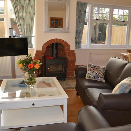 Bentley Cottage Brockenhurst Exterior photo