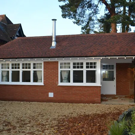 Bentley Cottage Brockenhurst Exterior photo